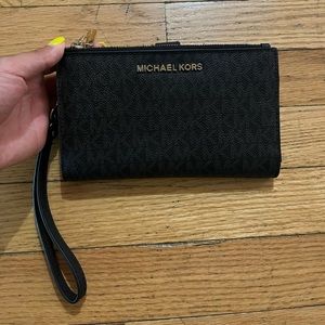 Michael Kors Wristlet